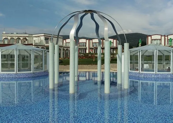 Апартаменты A-apartment *